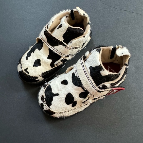 Twisted X Infant hair on hide Chukka Driving Moc shoes.. - Picture 1 of 7